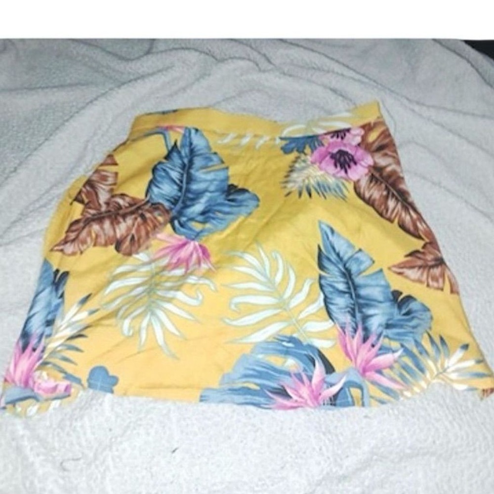 Valija Gitana Y2K Women's M Yellow Floral A-Line‎ Knee Length Skirt Casual BRATZ
